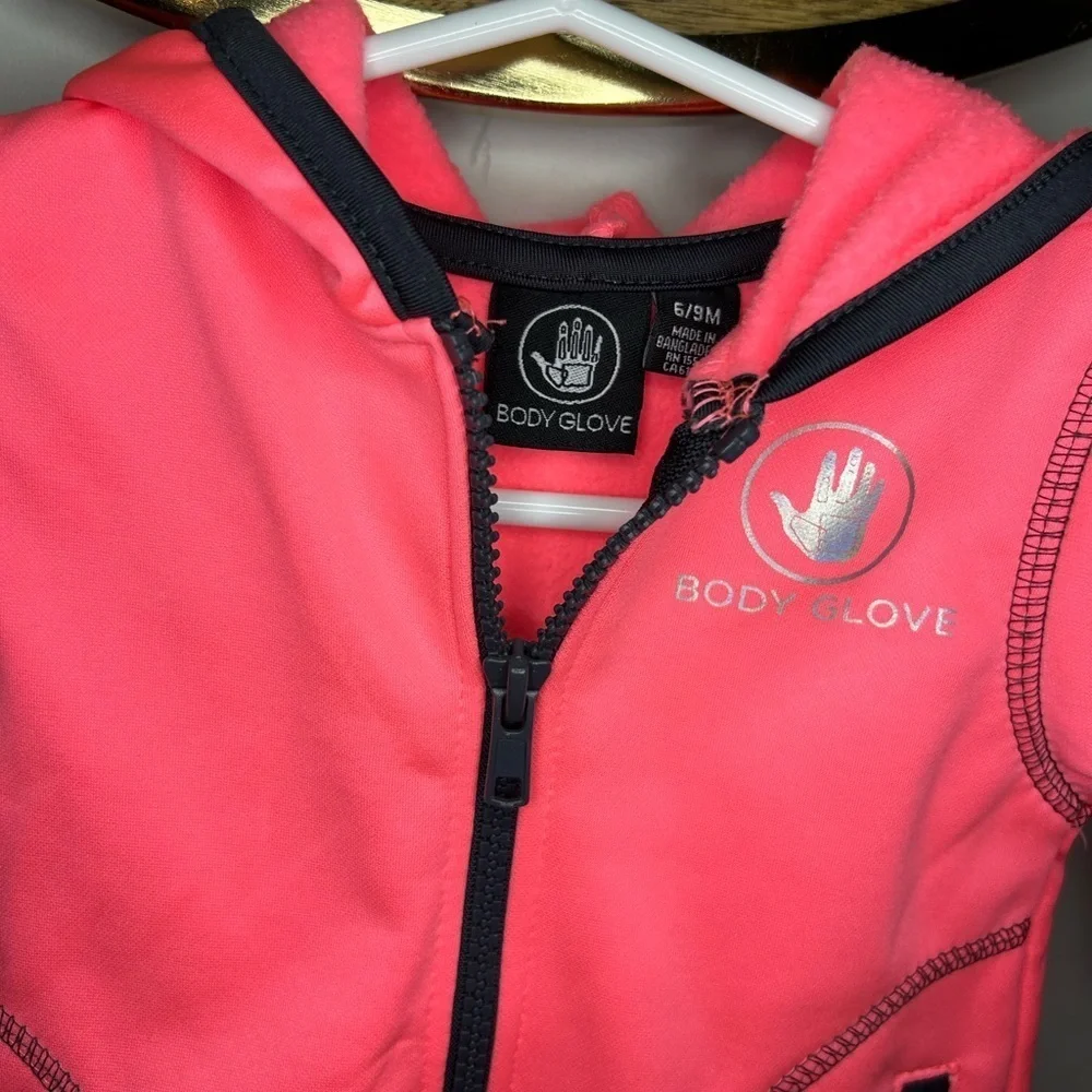 5 for $30 Body Glove Pink Zip Up - Picture 4 of 8
